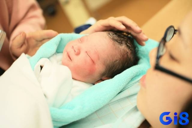 Mơ thấy sinh con đánh số gì - Dự báo tương lai được lý giải theo tình huống mơ