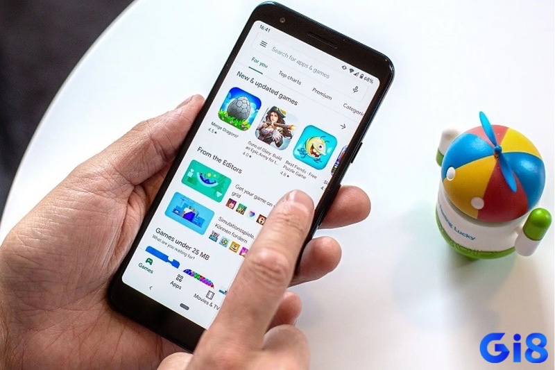 Người dùng Android có thể tải game FIFA Mobile trực tiếp từ Google Play.