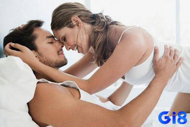 Giấc mơ thấy quan hệ với người yêu cũ thể hiện sự hoài niệm của bạn với quá khứ