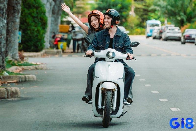 Giấc mơ thấy đi xe máy người khác chở mình thể hiện cho niềm tin của bạn dành cho ai đó trong cuộc sống